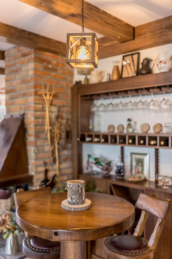 Villa Grey Stone Gata Екстер'єр фото